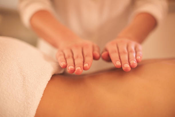 séance de magnétisme avec les mains