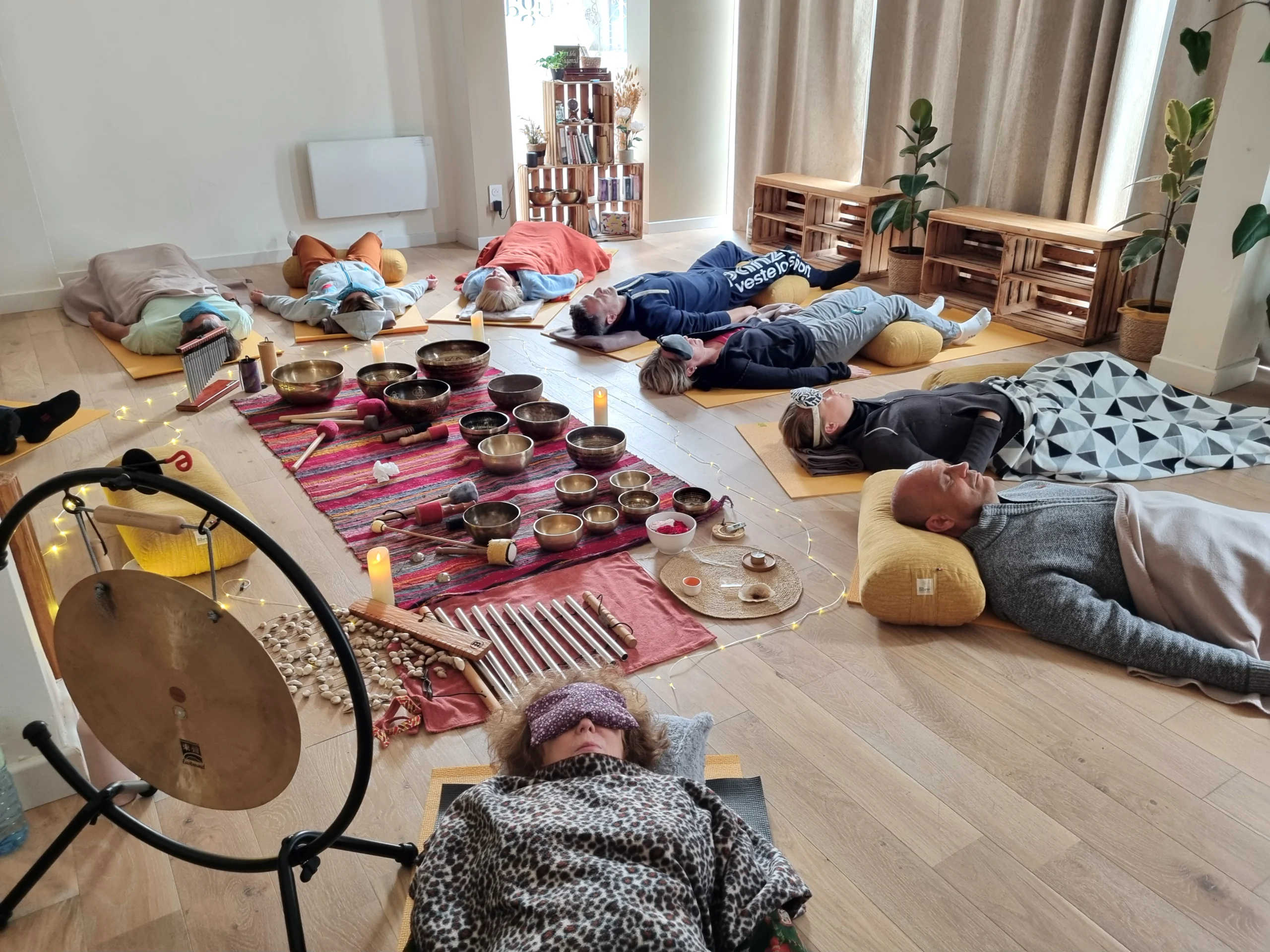 personnes recevant un voyage sonore